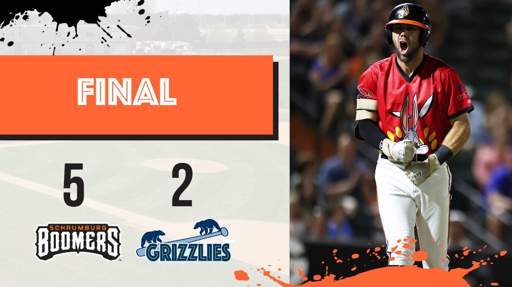 Boomers Grab Win in Series Finale