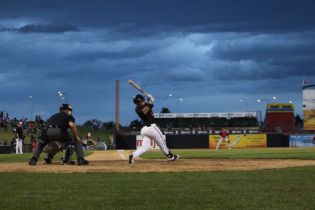 Boomers Capture East Division Crown