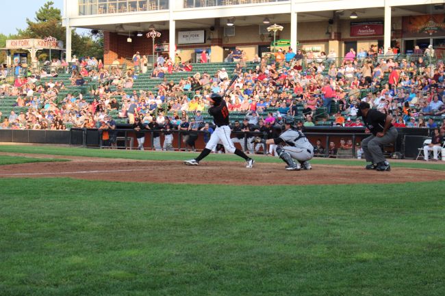 Lake Erie Holds Off Boomers in Series Finale