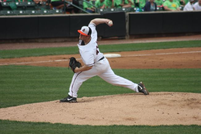 Cody Pitches Boomers Past Crushers