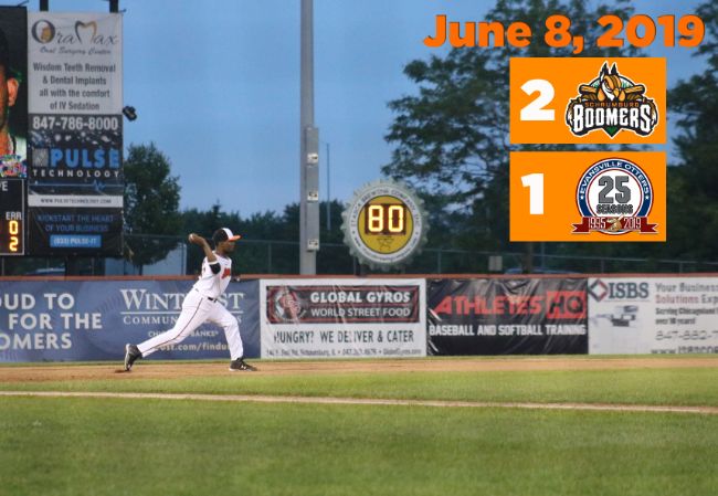 Boomers Scamper to Walk-Off Win in Extras