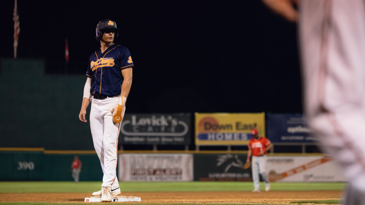 Bird Dawgs Drop Sixth Straight, Fall to ValleyCats 9-2 in Series Opener