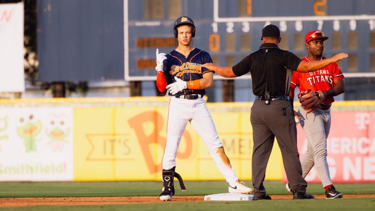 Bird Dawgs Take Series Win Over Crushers, Look for First Sweep of Season Sunday