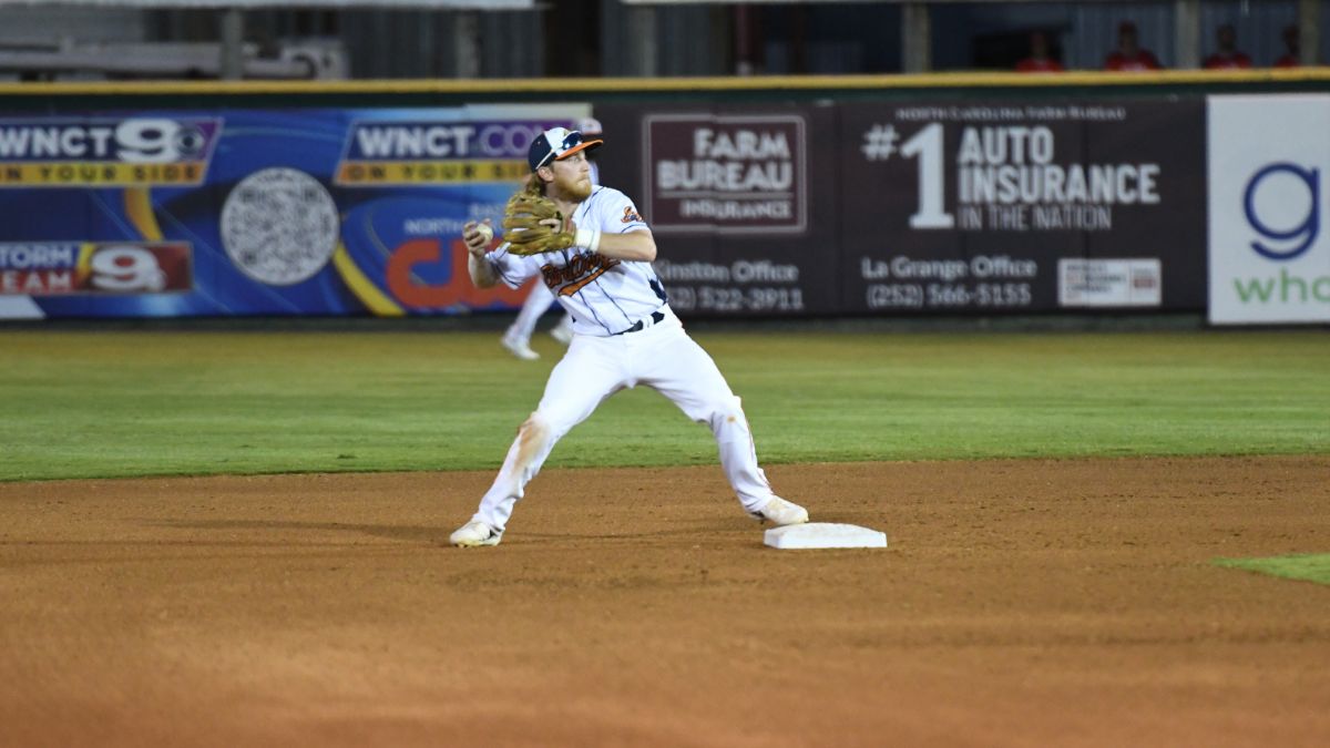 Bird Dawgs Come Up Short Against New Jersey