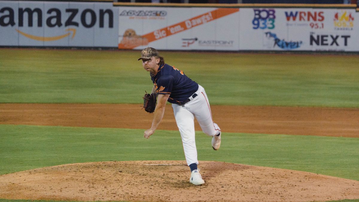 Bird Dawgs Drop Game One to Mississippi