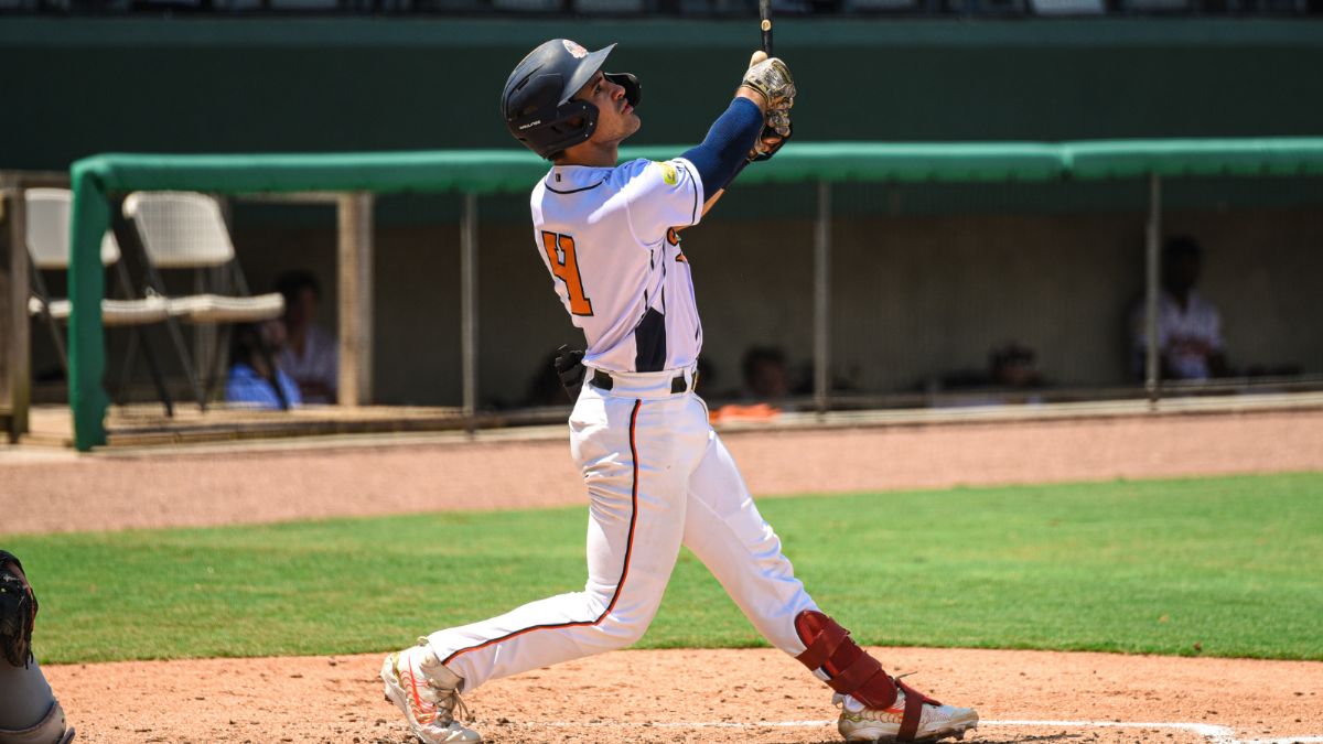 Bird Dawgs Outpaced by Quebec in Series Opener
