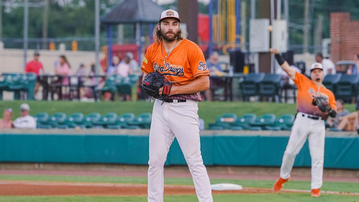 Bird Dawgs Ride Big Sixth to Rain-Shortened Win