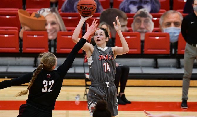 A Second Team All-GNAC selection in 2019-20, Saint Martin's junior forward Claire Dingus has earned back-to-back GNAC Women's Basketball Player of the Week awards.