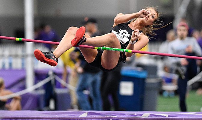 For the second straight week, Concordia's Chelsea Bone set a school in the pentathlon. Her score of 3,514 points at the UW Invitational ranks 14th in Division II this season.