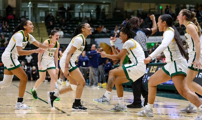 Alaska Anchorage is one of two undefeated team in the GNAC heading into the conference schedule with a 5-0 record. The Seawolves took a pair of wins over regional rival Biola last week.