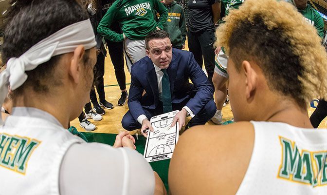 Head coach Ryan McCarthy guided the Seawolves to a 31-2 overall record and a GNAC championship in 2019-20.