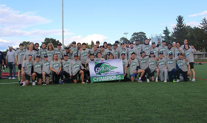 Vikings Roll To Third Straight Men's Outdoor Title