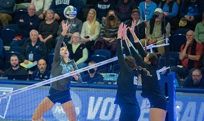 Emma Daoud-Hebert (center) had 16 kills and four blocks for CWU while Calley Heilborn (left) had 11 kills and 28 digs for WWU.