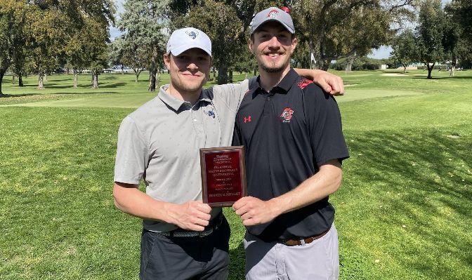 Western Washington's Aidan Thain (left) and Saint Martin's Tyler Fitchett both shot 7-under-par through 54 holes and remained tied through four playoff holes at the Hanny Stanislaus Invitational.
