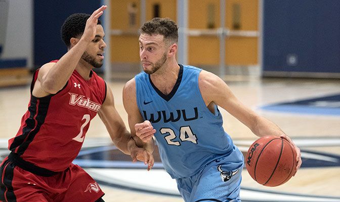 A First Team All-GNAC selection in 2018-19, Trevor Jasinsky averaged 19.1 points and 7.1 rebounds per game and ranked in the Division II top-30 in free throw shooting.