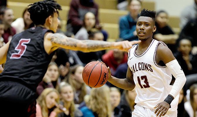 Seattle Pacific's 12-game win streak has been buoyed by sophomore guard Divant'e Moffitt, who is averaging 14.7 points per game.