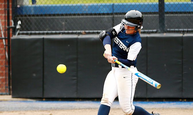 Paityn Cyr went 2 for 3 to lead Western Washington offensively and delivered a game-winning two-out, two-run single in the top of the seventh.
