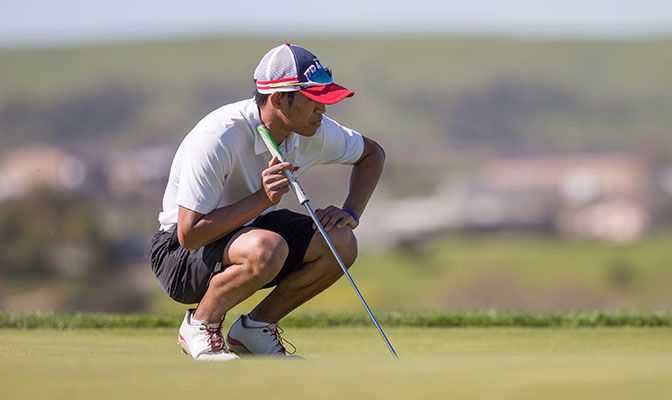Simon Fraser senior Chris Crisologo, who came off a tournament win at the Concordia Invitational last week, was the highest GNAC placer at the Otter Fall Invitational with a third-place finish.