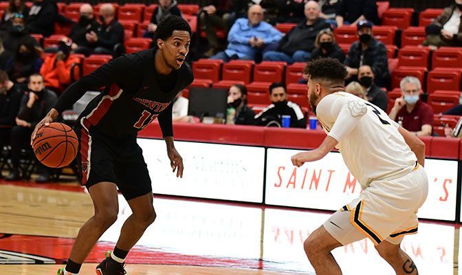 GNAC Player of the Year Xavier Smith scored 19 points in the victory from Central Washington. Photo by Ron Smith.