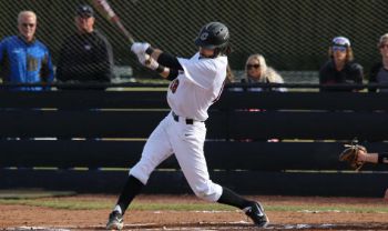 Hampson's Bat Leads Wildcats To Split By The Bay