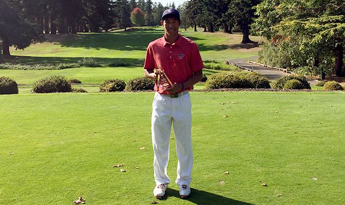 Chris Crisologo won his third career tournament at the Western Washington Invite