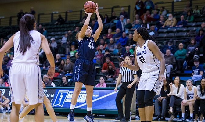 In the final game of her collegiate career, senior Tia Briggs scored a career-high 29 points in Western Washington's 80-68 loss to California Baptist. Photo by: Kenneth Hickey