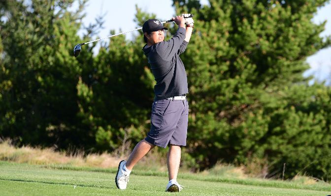 Western Washington freshman Drew Halili paced the Vikings at the GNAC Championships with a second-place finish at 1-over-par 217 over three rounds. Photo by Ron Smith.