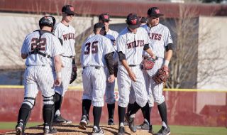 Wolves Battle Jackets, NNU Takes on CWU in GNAC Play