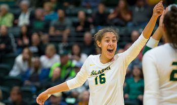 Even Stephens: UAA Standout Leads Volleyball All-Academic