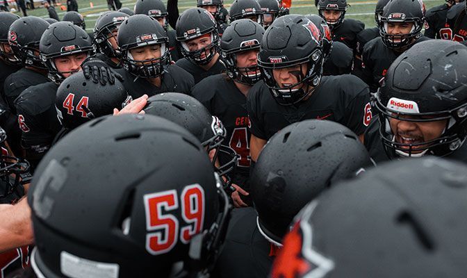 Central Washington tied with Central Washington in 2019 to win the program's eighth GNAC championship.