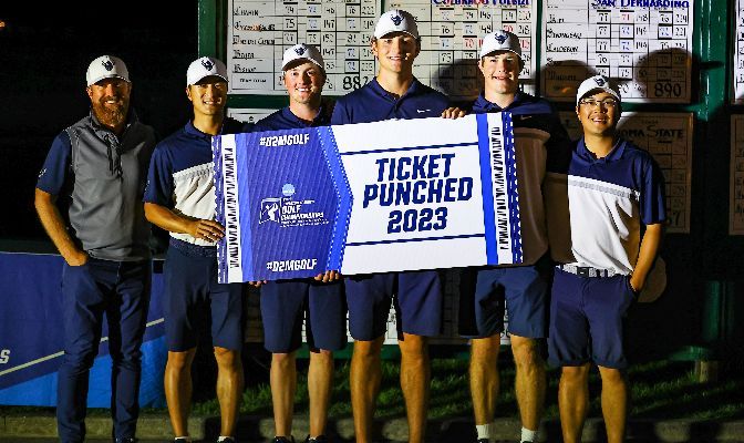 Western Washington punched its ticket to the NCAA Division II Men's Golf Championships after finishing level with regional champion Sonoma State through three rounds and two playoff holes.