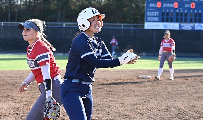 Chantelle Shimabukuro had a bases-clearing triple to help lead the Vikings to a 10-0, five-inning win over Western Oregon on Friday.