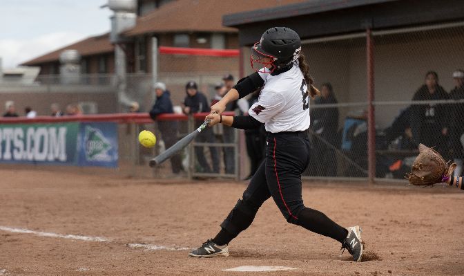 Malia Pinder drew three walks, including a bases-loaded walk in the ninth that served as a walk-off winner against Western Washington. Photo by Jacob Thompson.