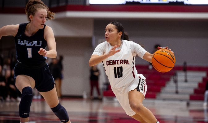 Central Washington will host its first GNAC Championships this season and will face Simon Fraser in the quarterfinals tomorrow. | Photo by Jacob Thompson/CWU Athletics