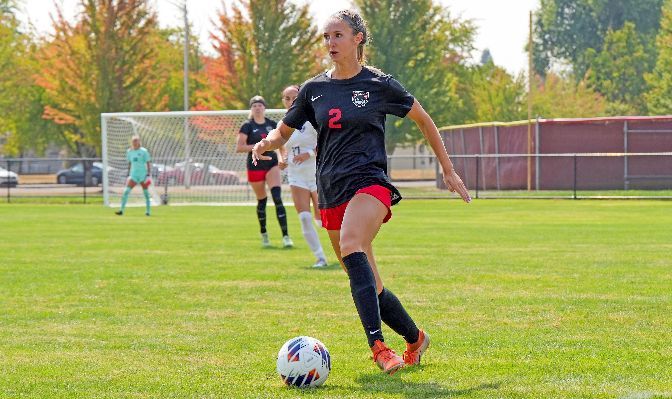 Western Oregon is among three undefeated GNAC teams heading into conference play along with Northwest Nazarene and Simon Fraser.