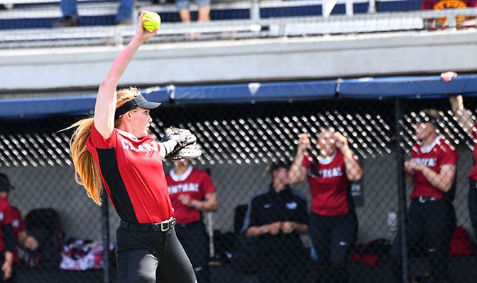 Lexie Strasser earned her 16th win of the season as she allowed two runs on eight hits. She has pitched 15 of the Wildcats' 19 innings in the Championships. Photo by Phillip Sedgwick.
