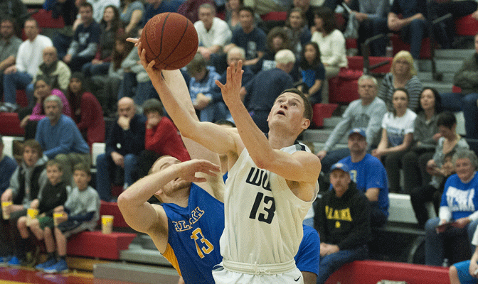 Cameron Severson had 11 points and nine rebounds as Western Washington improved to 27-1 (Photo by Dan Levine).