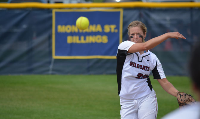 Wolves, Wildcats Go After NCAA West Region Softball Title