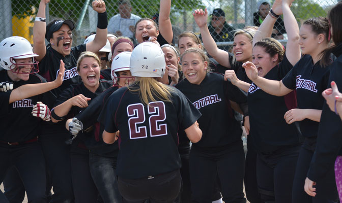 CWU forced a second championship game against WOU on Jill McDaniels' walk-off two-run home run (Photo by Jeffrey Gaca).