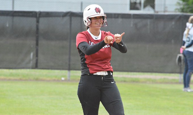 Alexa Olague went 3 for 4 to lead Central Washington's 12-hit game. Photo by Sammy Henderson.