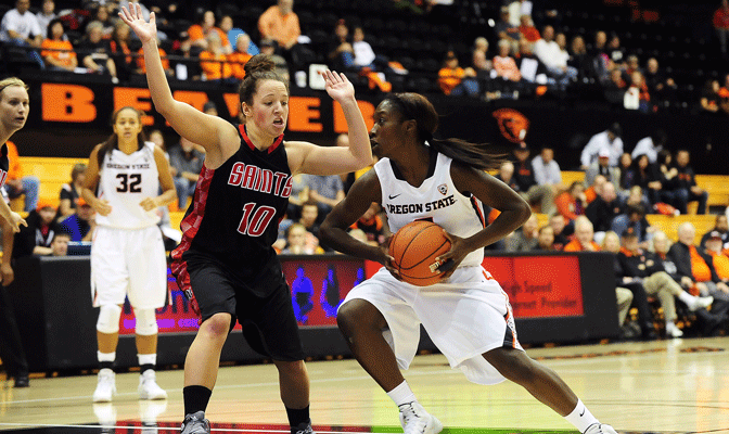 Women's Basketball: 16 Games Close Out 2013