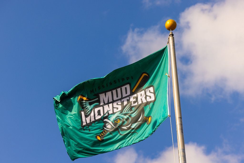 Paulina Shines, Mud Monsters Clinch First Series