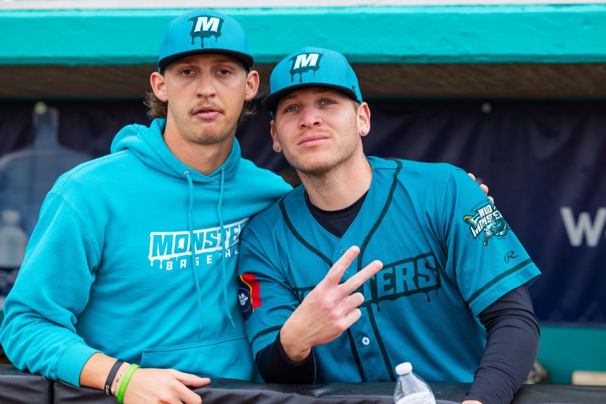 Two-Out Hitting, Complementary Pitching Lift Mud Monsters Over ThunderBolts 