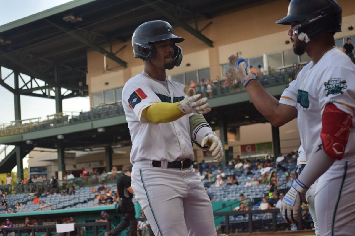 Campbell Spins Fourth Straight Quality Start; Offense Propels Mud Monsters to 11-4 Victory Over Crushers