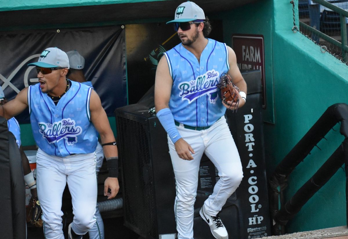Blue Ballers Anything but Blue as Mississippi Completes 5-4 Comeback Over Washington
