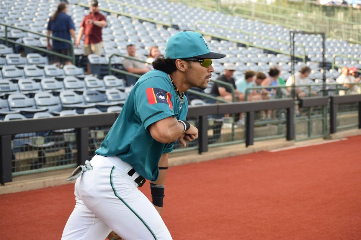 Mud Monsters Earn Series Split With Record-Breaking Victory Over Titans