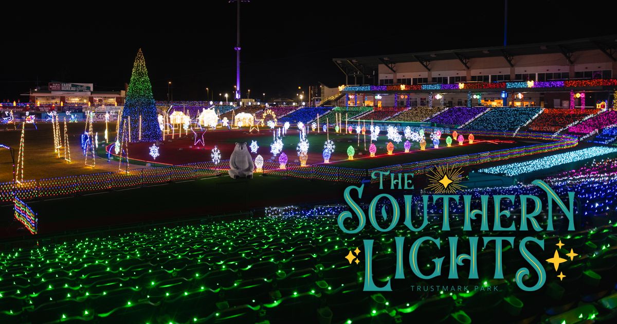 The Magic Returns: The Southern Lights Coming Back with More Lights, More Ice and More Christmas