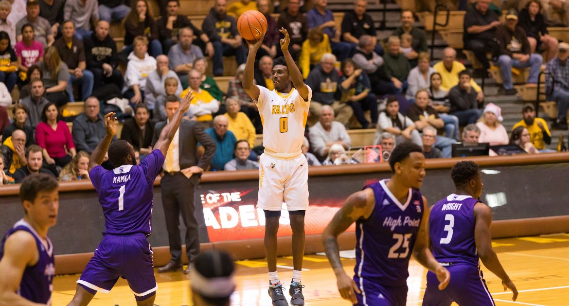 Valpo Men Return to Action Monday Night Against Ball State