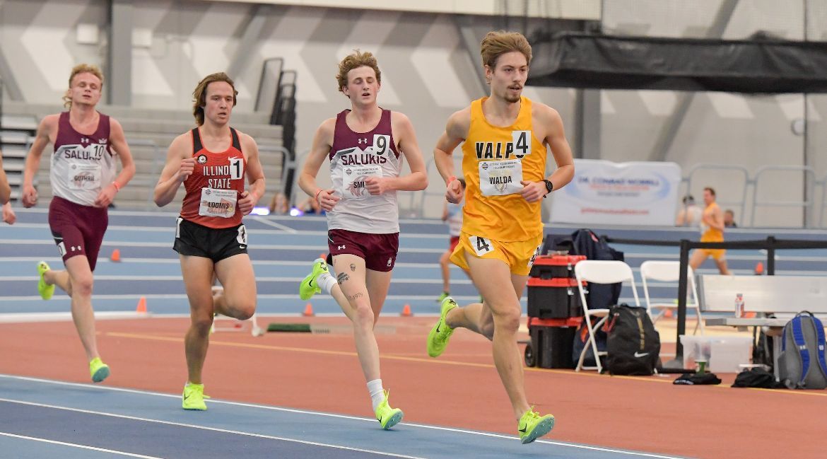 Walda Races to Another Program Record to Highlight Weekend in Windy City
