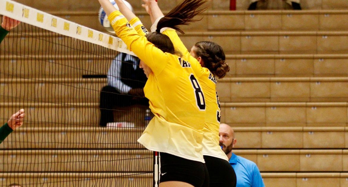 Volleyball Picks Up Road Sweep at Indiana State
